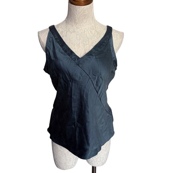 Eileen Fisher Silk Camisole Tank Blue M Capsule Oldmoney Layer DarkAcedemia - Picture 1 of 6